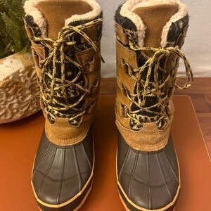 Khombu Andi Duck Snow Rain Boot Aztec Print Faux Leather Fur Sz 9 Brown